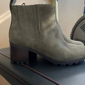 vionic wilma waterproof bootie